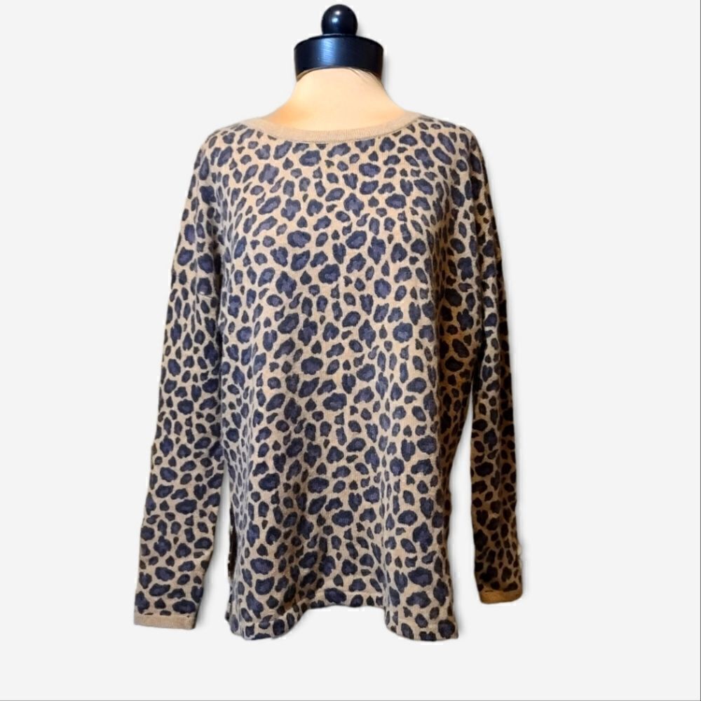 Forte Cashmere Leopard Print Crewneck Sweater Small